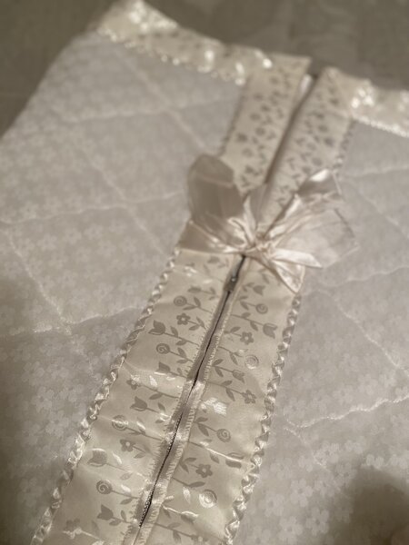 Vintage Bunting Zip Blank