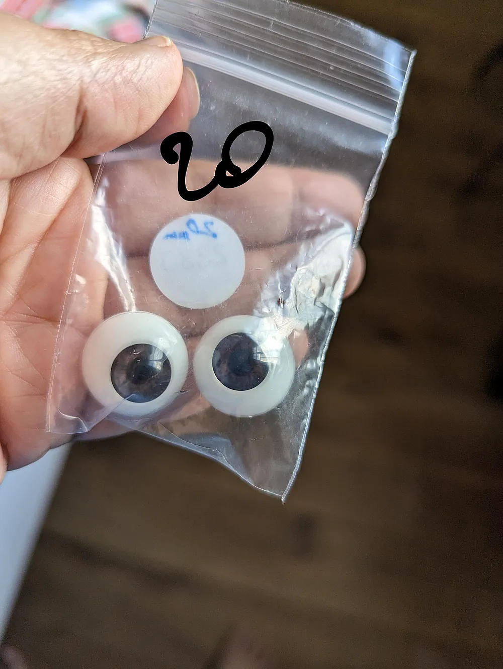 Acrilic & oval glass eyes 7 Acrilic & oval glass eyes