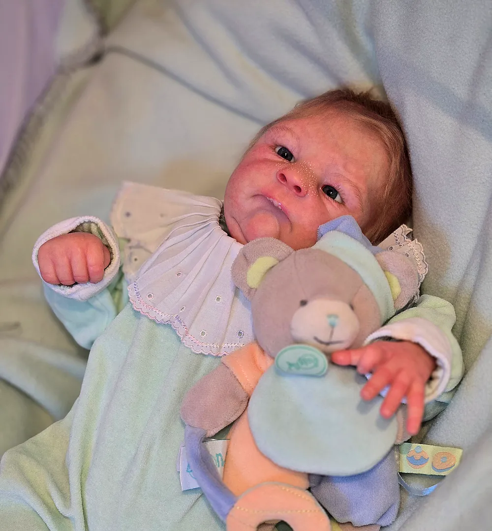 Adalyn 11 Adalyn