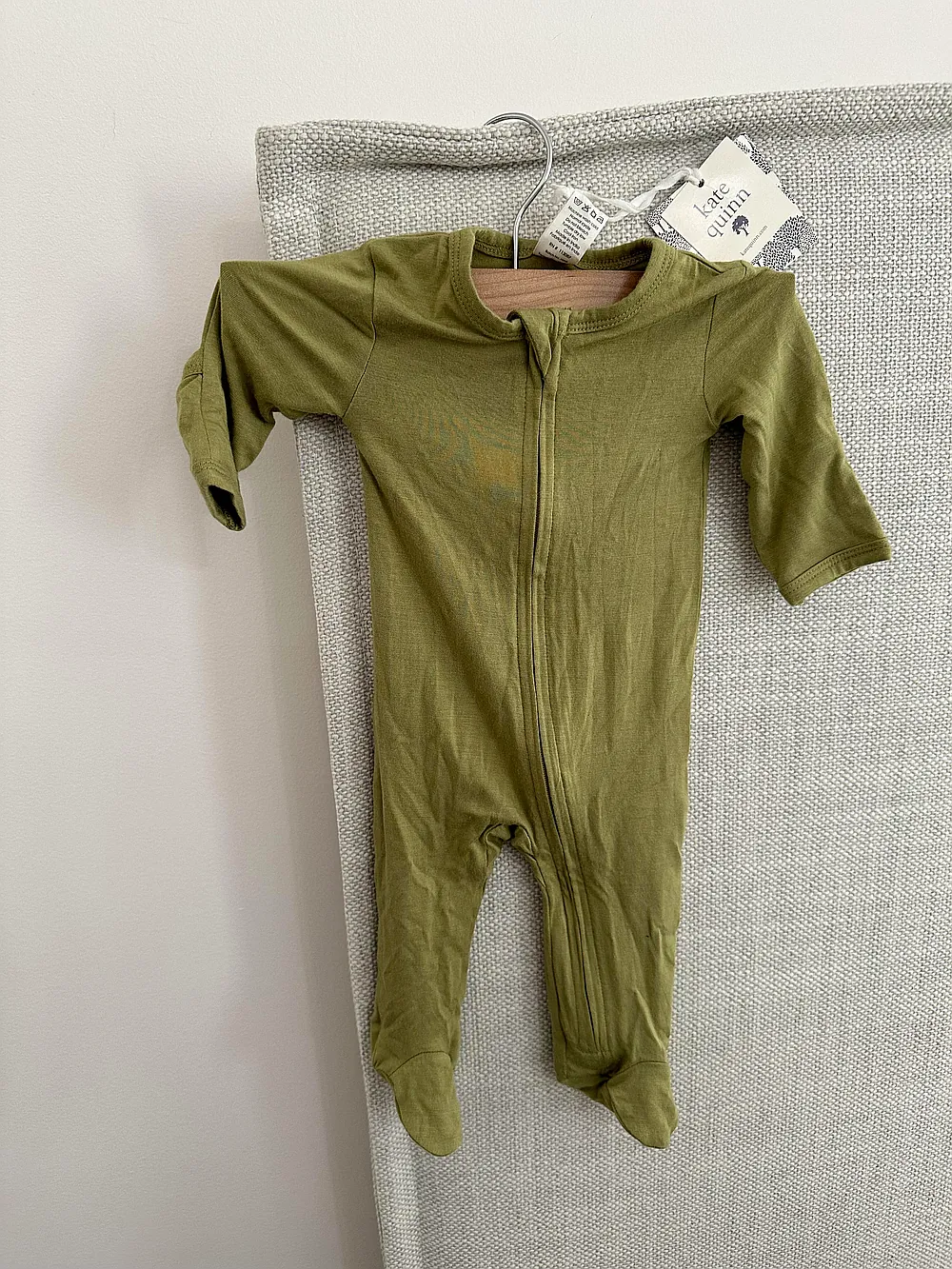 Kate Quinn bundle nb/0-3