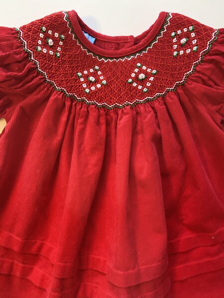 Anavini Hand Smocked Dres
